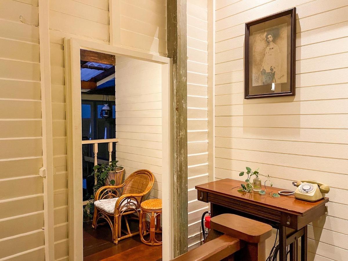 Priya Boutique House Bed & Breakfast Bangkok Exterior photo
