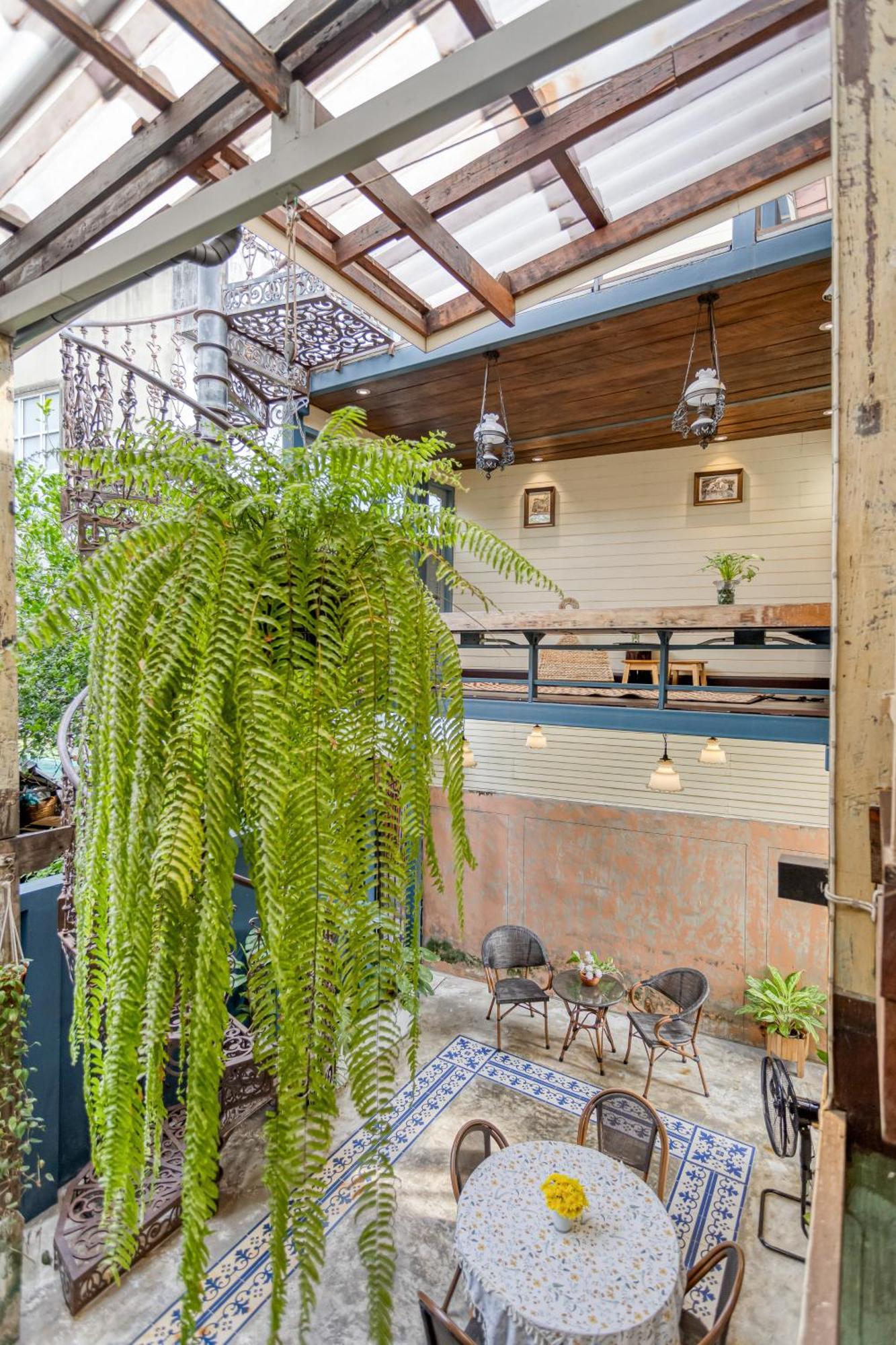 Priya Boutique House Bed & Breakfast Bangkok Exterior photo