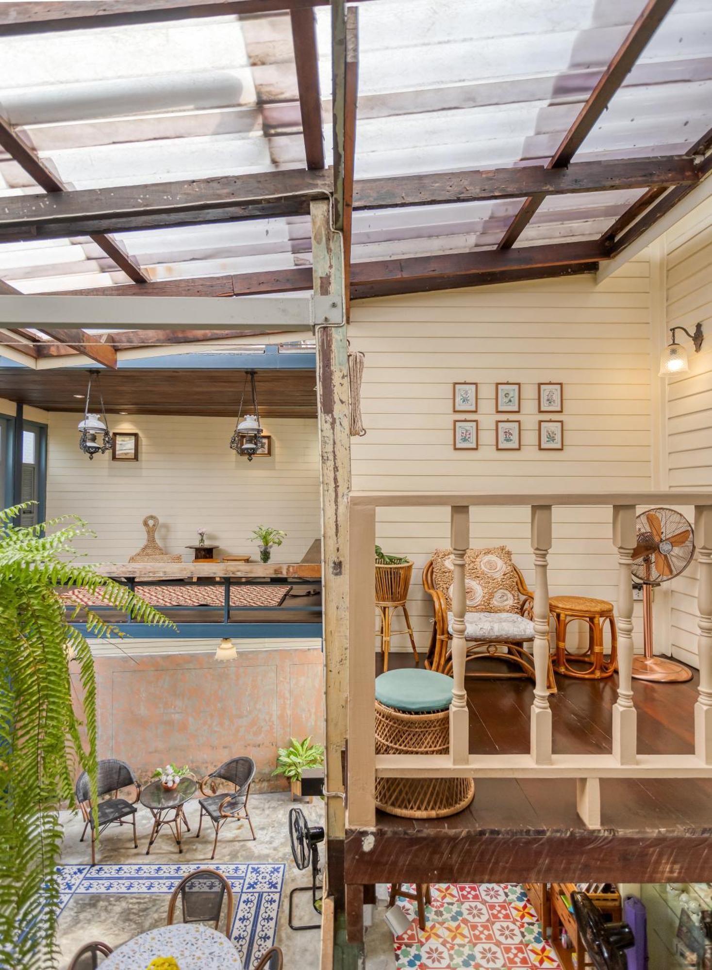Priya Boutique House Bed & Breakfast Bangkok Exterior photo